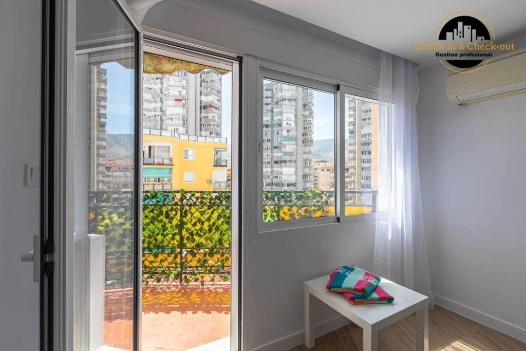 Apartamento El Solaire Centro Торремолинос Экстерьер фото